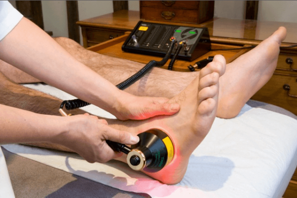 Laser-Therapy-for-Feet